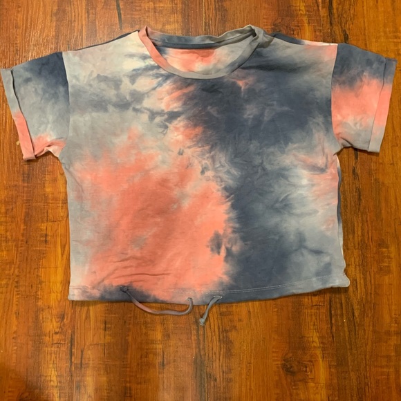 Born primitive crop top - Picture 1 of 5